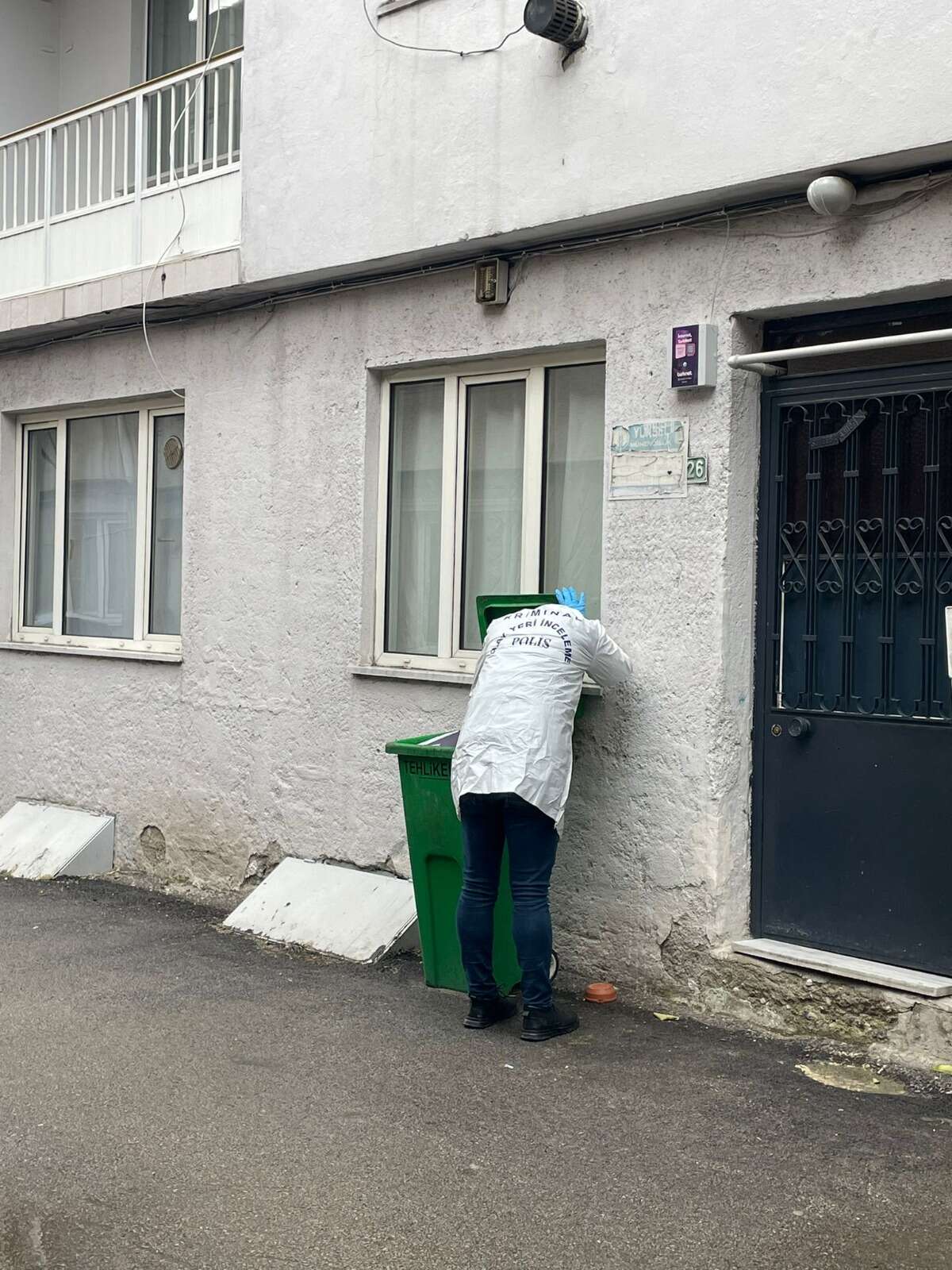 Emekli polis memuru eşini öldüren kadın, 15 parçaya ayırmış 5